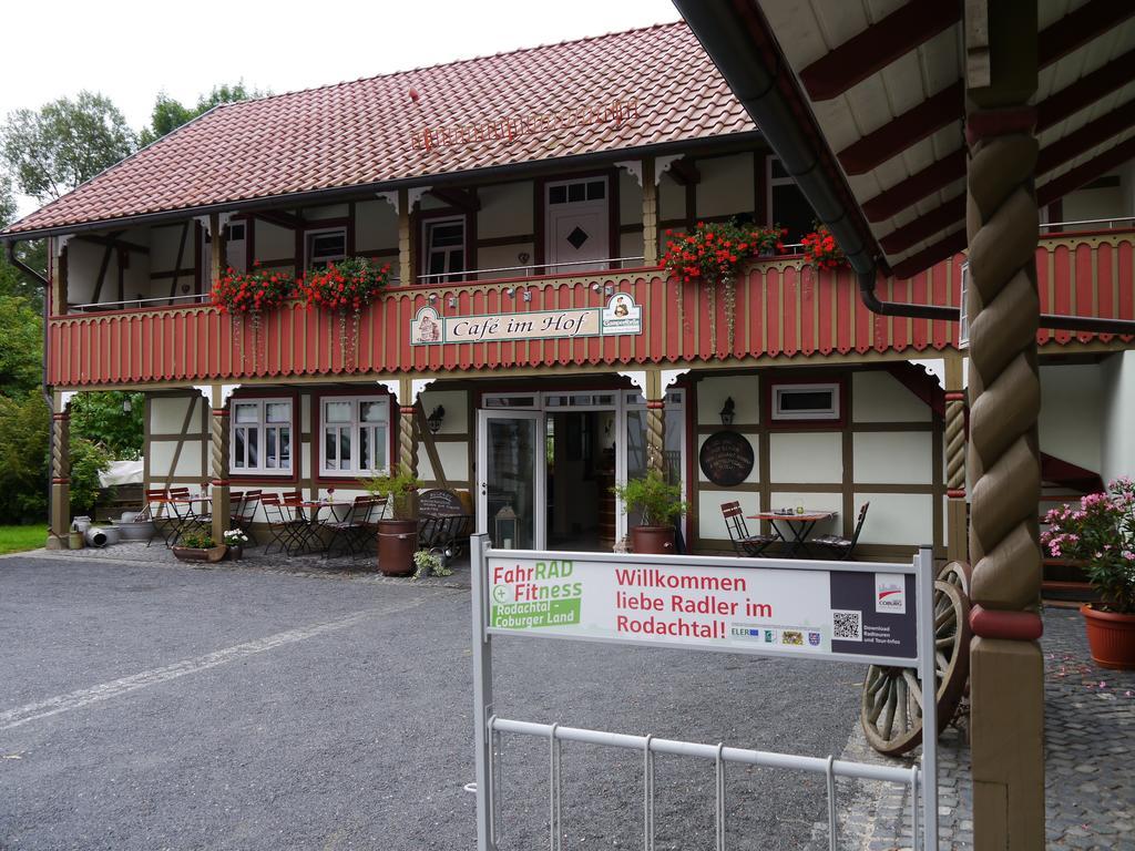 Cafe Im Hof- Bed & Breakfast Streufdorf Экстерьер фото